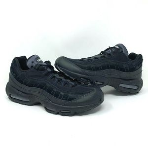 air max 95 essential triple black